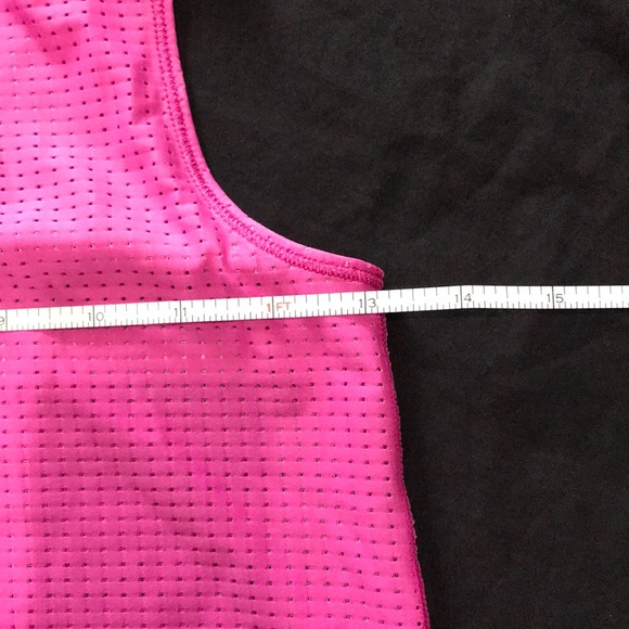 Ivivva Pink Reversible Double Drill Mesh Top.  Size 7/8. - Picture 12 of 12